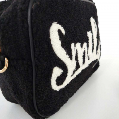 Tasche Retrolook SMILE Teddyboucle - wei� schwarz - gold Schnallen