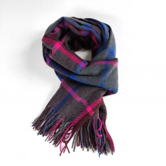 Schal kariert mit Fransen, pink blau dunkelbraun grau