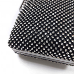 Clutch Strasssteine Kette Umh�ngetasche glamour�se Abendtasche gew�lbt gunmetal schwarz