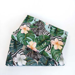 Viskose Jerseystoff Zebras tropische Bltter Hibiskusblten, hellmint