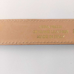 Lederg�rtel Damen Krokopr�gung uni helltaupe L�nge 85 cm gold Schnalle