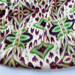 Viskose Satin Stoff Ethnomuster Ibiza Style - beere limegreen t�rkis (copy)