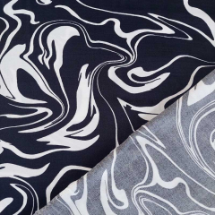 Viskose Satin Stoff abstraktes Muster marmorierter Look, wei� dunkelblau