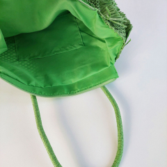 Strohtasche rechteckig mit Fransen PIN-UP, neonpink auf gr�n