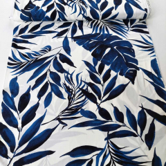 Viskose Stoff Meterware Bl�tterdruck, Blaut�ne wei�