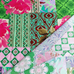 Viskose Stoff Patchwork Look Blumen Rauten mit Stretch, pink gr�n braun