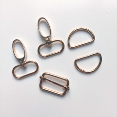 Taschenzubeh�r Set D-Ringe Karabiner Schieber 25 mm, gold