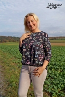 Schnittmuster Bluse mit Saumfalte Frau Nina Studio Schnittreif