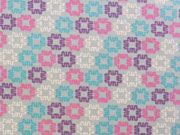 RESTSTÜCK 112 cm Jerseystoff grafisches Muster Megan Blue, pink lila auf mittelgrau